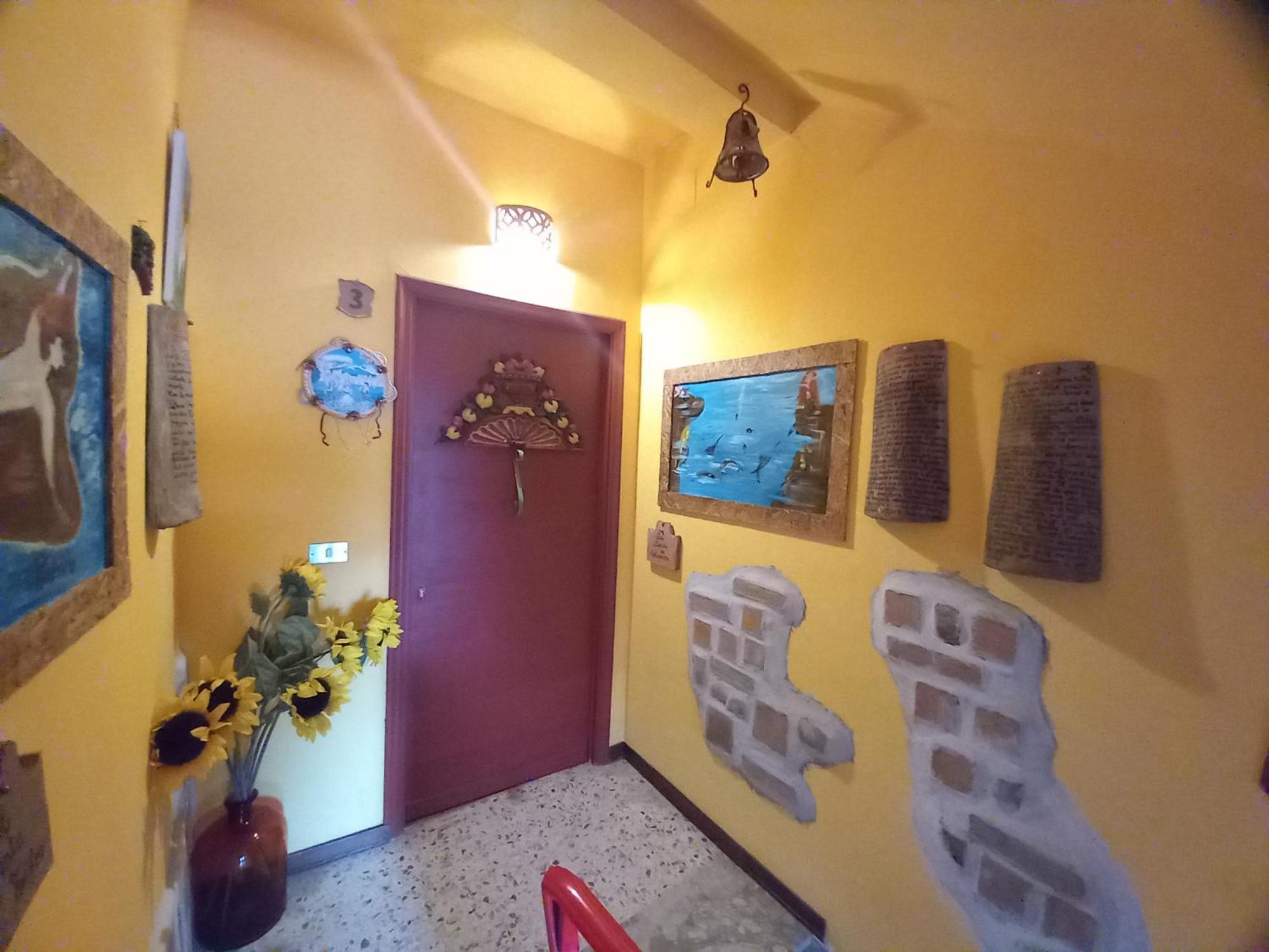 ザッフェラーナ・エトネーア Sicilia In Miniatura "L'Atelier Dell'Etna" Bed & Breakfast 部屋 写真