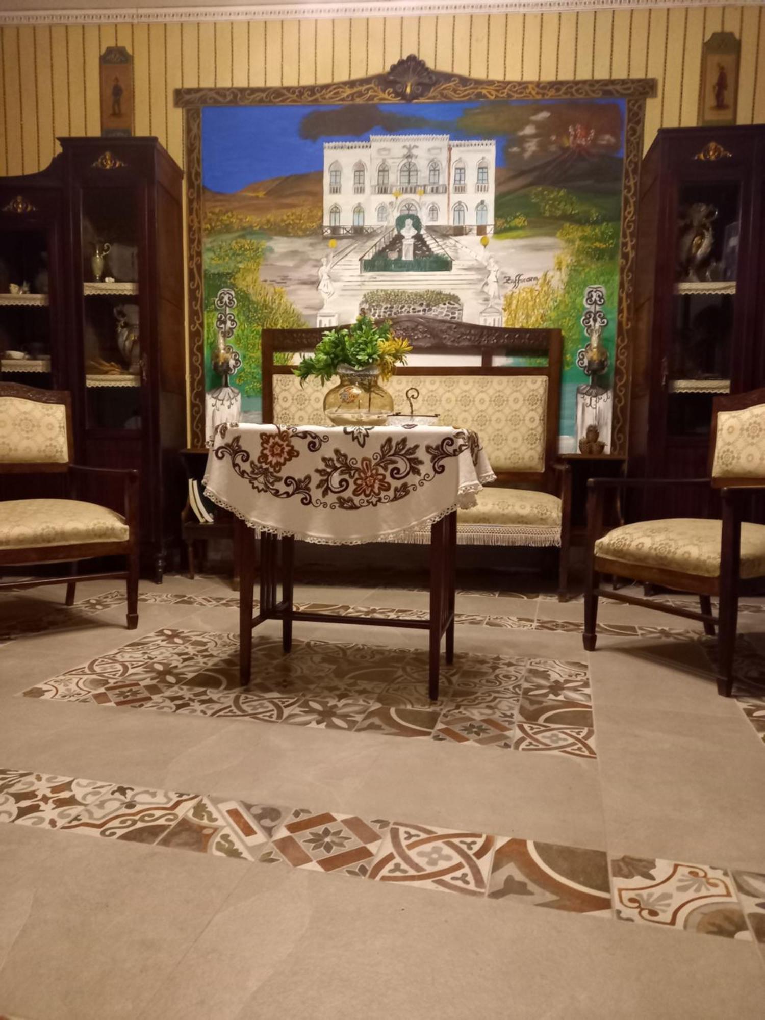 ザッフェラーナ・エトネーア Sicilia In Miniatura "L'Atelier Dell'Etna" Bed & Breakfast 部屋 写真