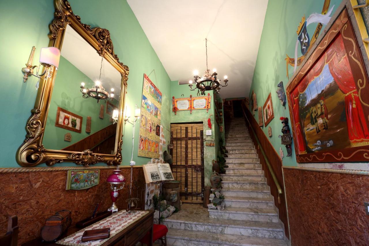 ザッフェラーナ・エトネーア Sicilia In Miniatura "L'Atelier Dell'Etna" Bed & Breakfast エクステリア 写真