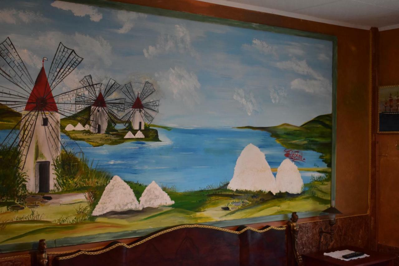 ザッフェラーナ・エトネーア Sicilia In Miniatura "L'Atelier Dell'Etna" Bed & Breakfast エクステリア 写真